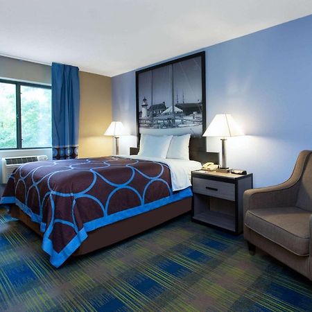 Super 8 By Wyndham Cromwell/Middletown Hotel Buitenkant foto