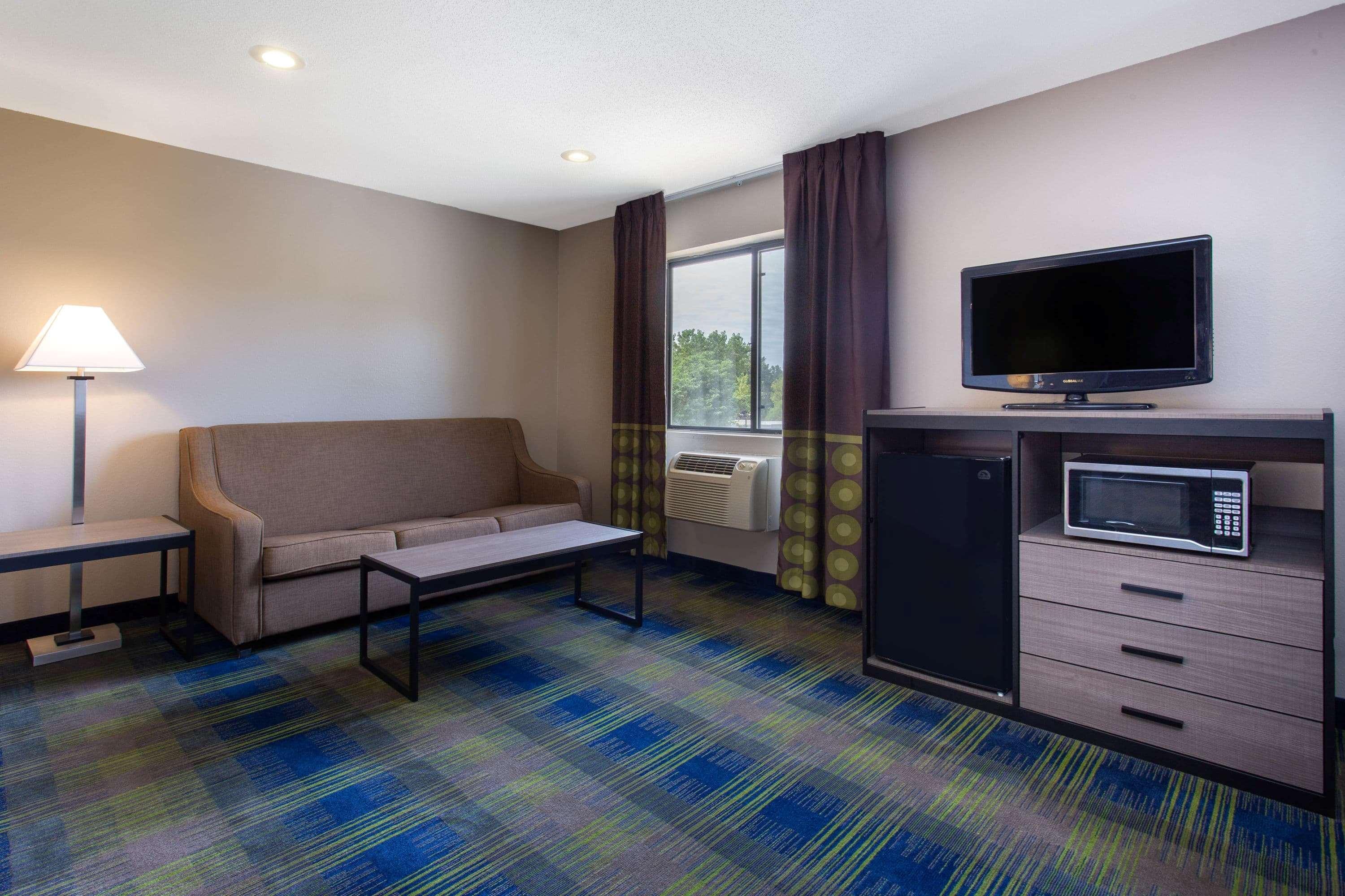Super 8 By Wyndham Cromwell/Middletown Hotel Buitenkant foto