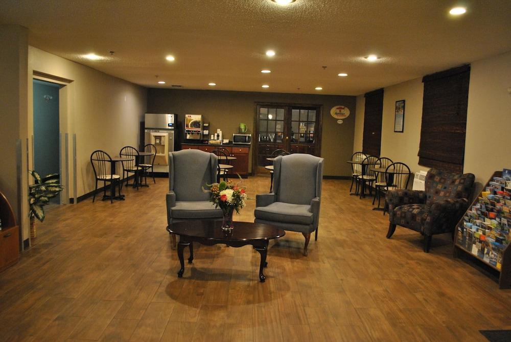 Super 8 By Wyndham Cromwell/Middletown Hotel Buitenkant foto